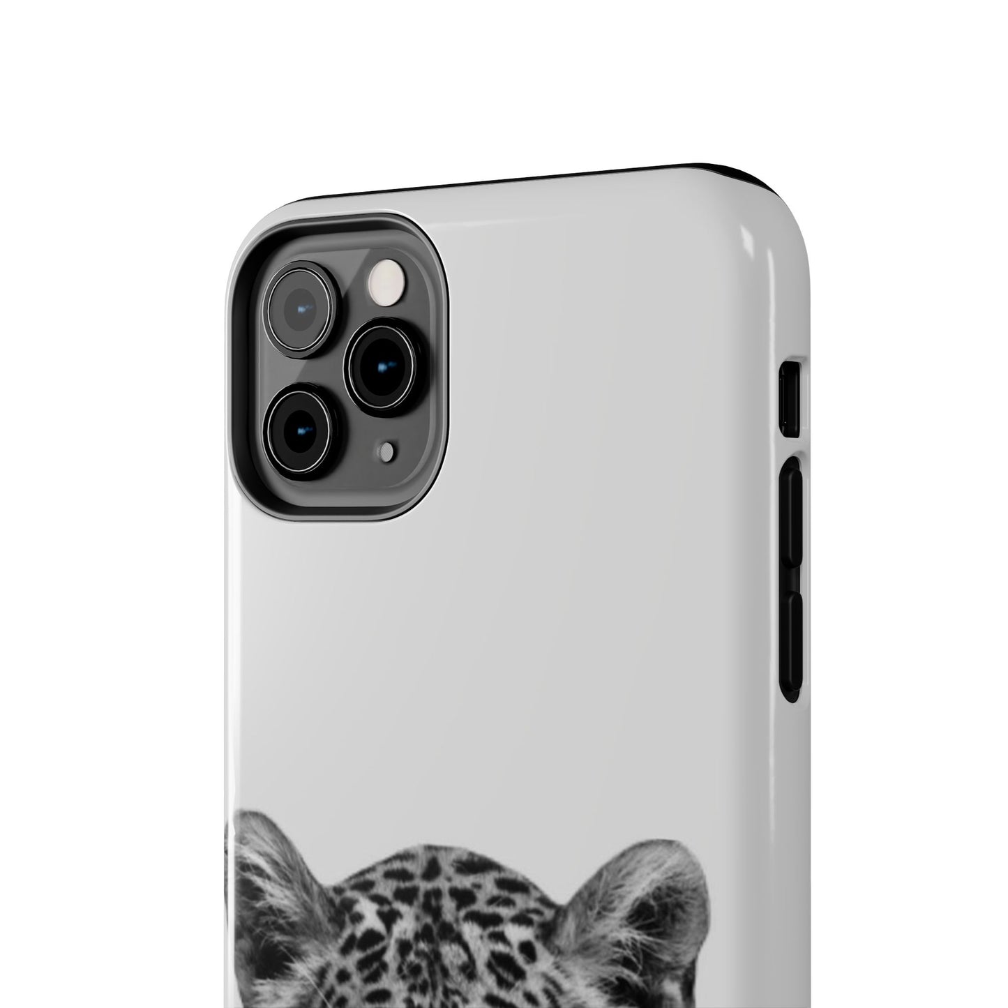 Stylish Tough Phone Case with Majestic Leopard Design