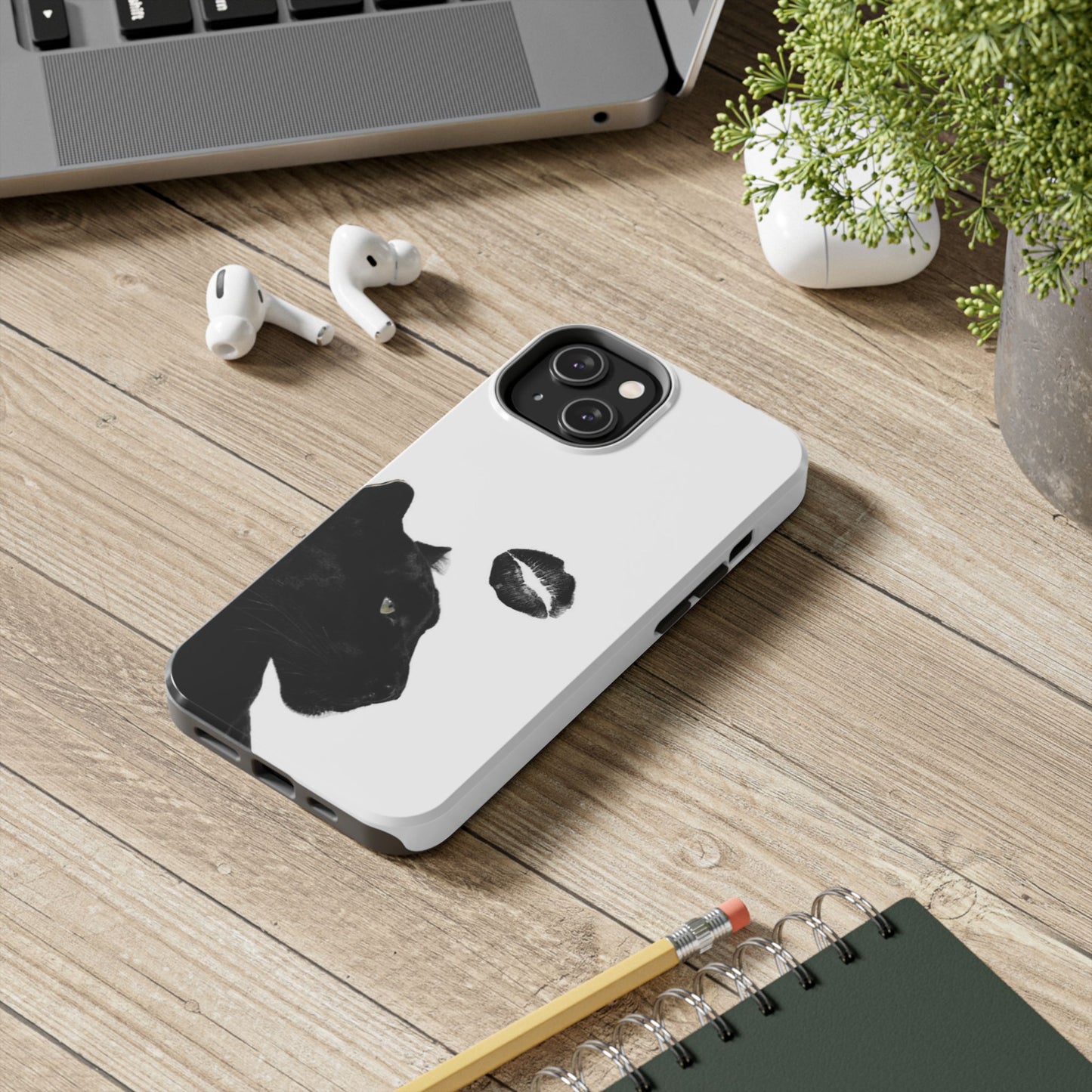 Elegant Panther Design Tough Phone Case - Stylish Protection for Animal Lovers