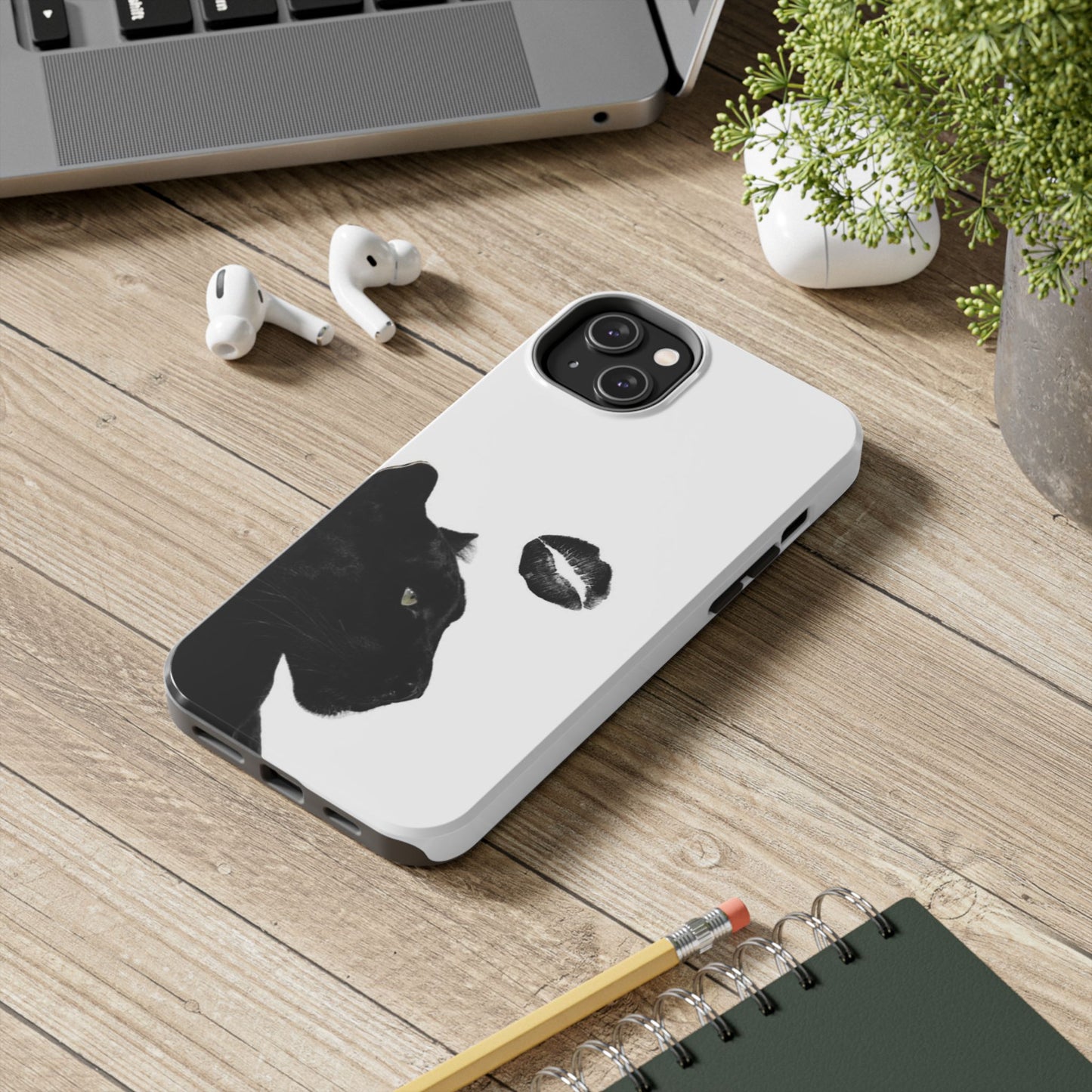 Elegant Panther Design Tough Phone Case - Stylish Protection for Animal Lovers