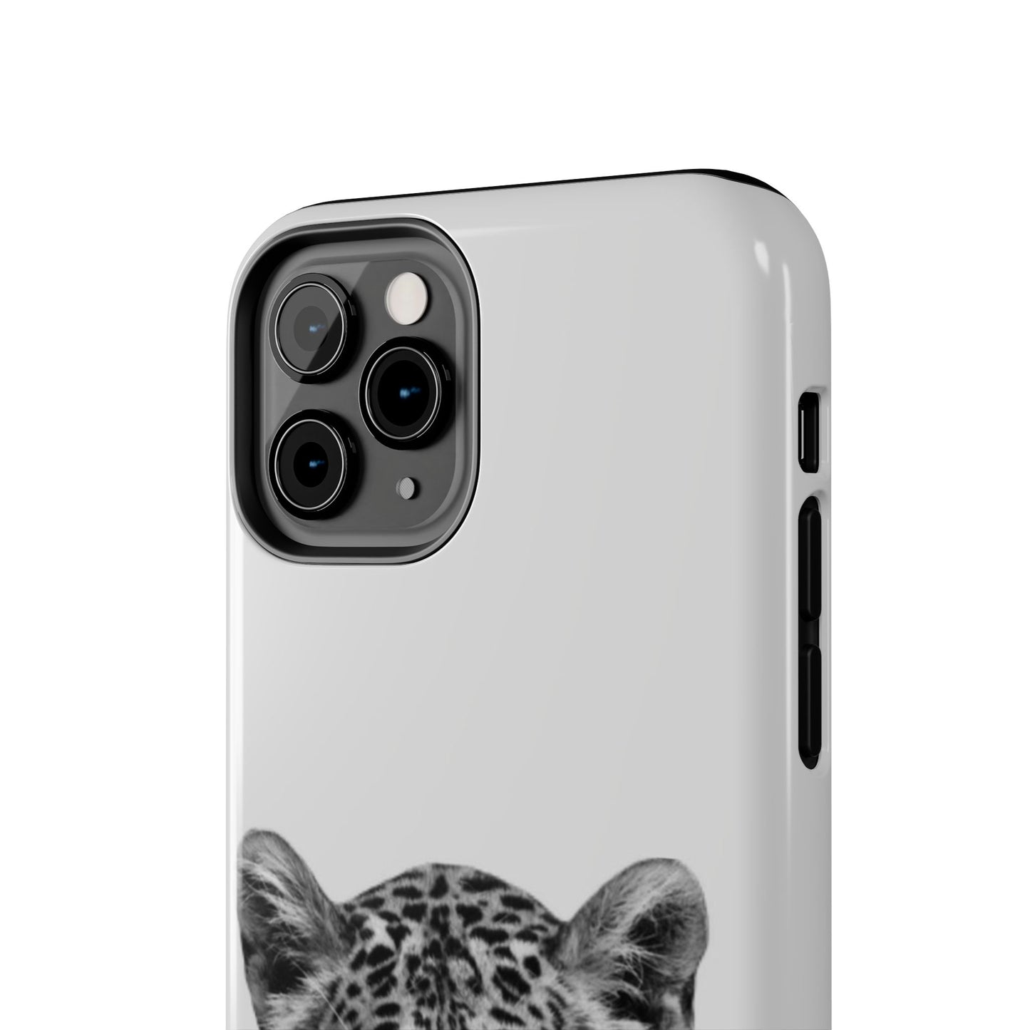 Stylish Tough Phone Case with Majestic Leopard Design