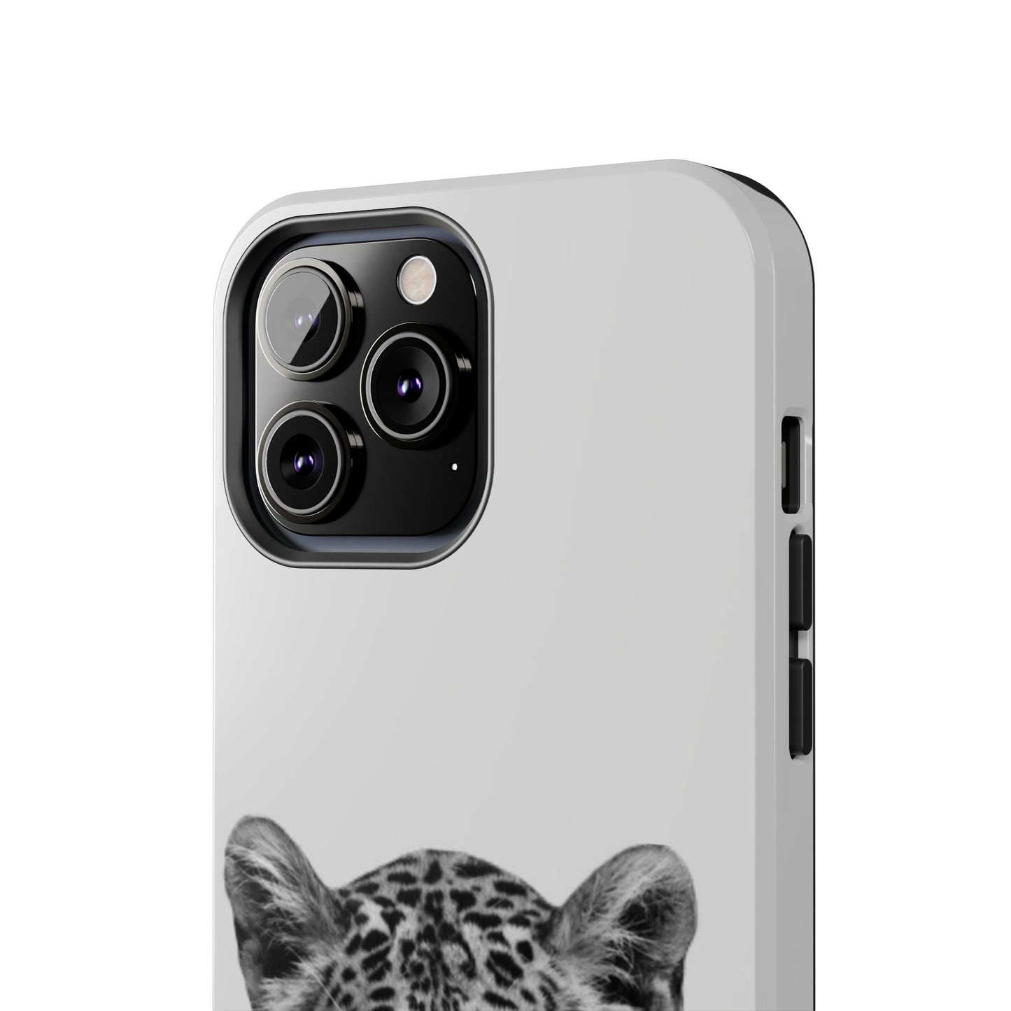 Stylish Tough Phone Case with Majestic Leopard Design