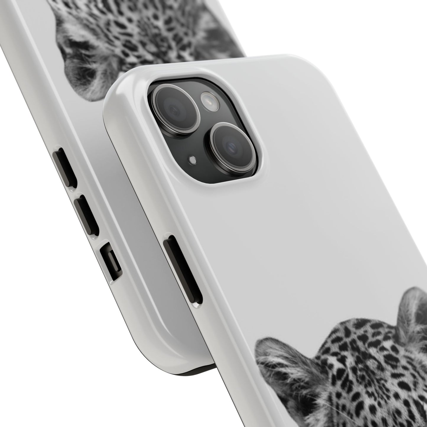 Stylish Tough Phone Case with Majestic Leopard Design